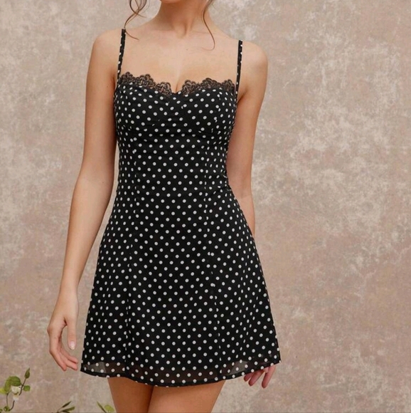 Women's Polka Dot Mini Dress, Minimalist Style Suitable For Summer - Picture 1 of 4